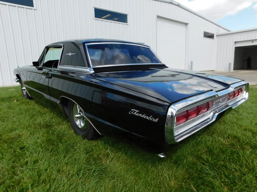 1966 Ford Thunderbird 4th Gen - Image 3 of 11