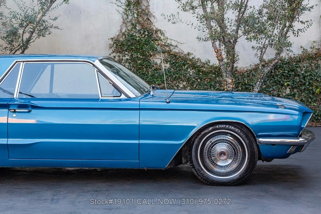 1966 Ford Thunderbird 4th Gen - Image 10 of 12