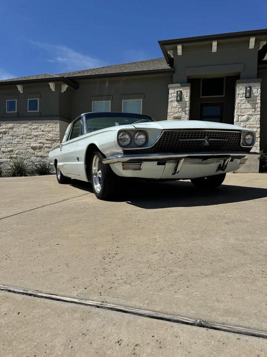 1966 Ford Thunderbird 4th Gen - Image 2 of 31