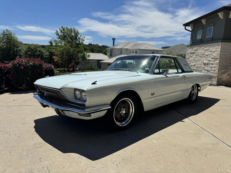 1966 Ford Thunderbird 4th Gen - Image 5 of 31