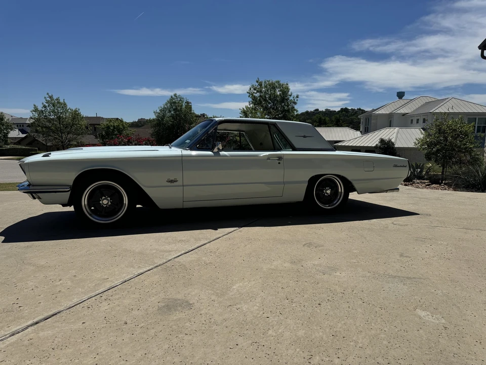 1966 Ford Thunderbird 4th Gen - Image 6 of 31