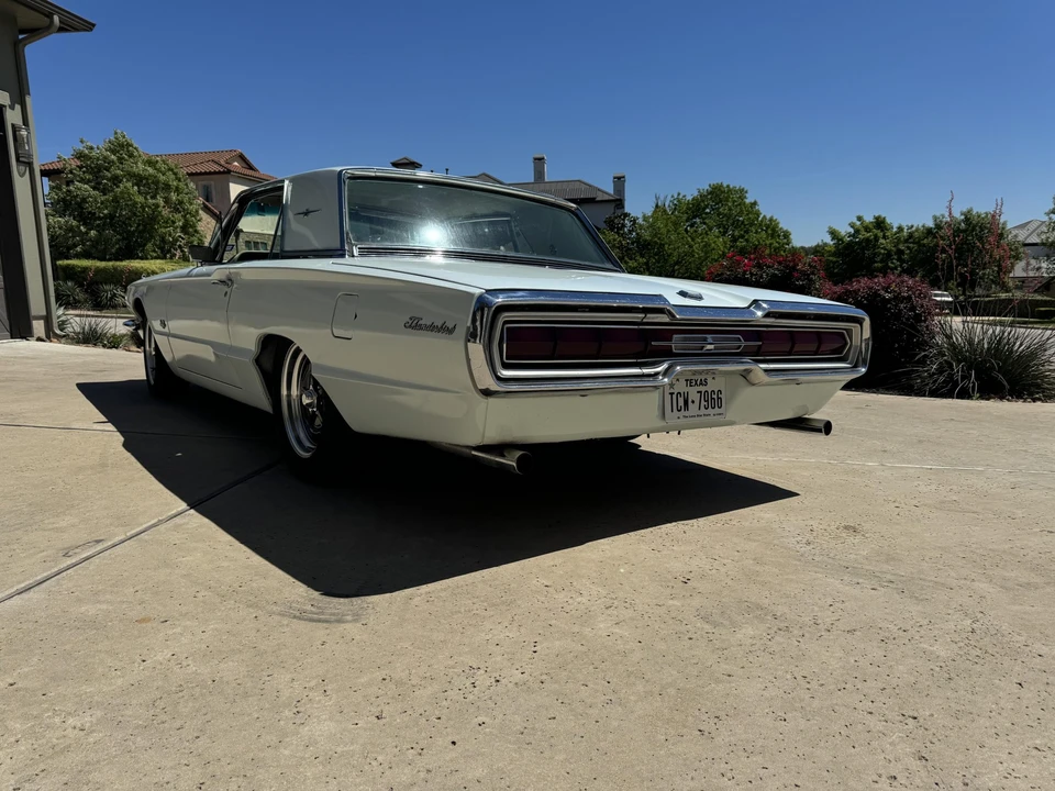 1966 Ford Thunderbird 4th Gen - Image 8 of 31