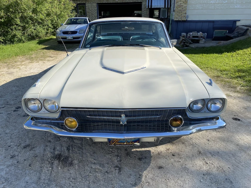 1966 Ford Thunderbird 4th Gen - Image 17 of 31
