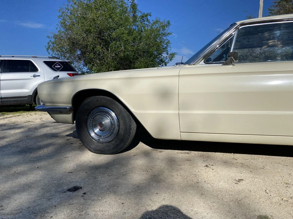 1966 Ford Thunderbird 4th Gen - Image 29 of 31
