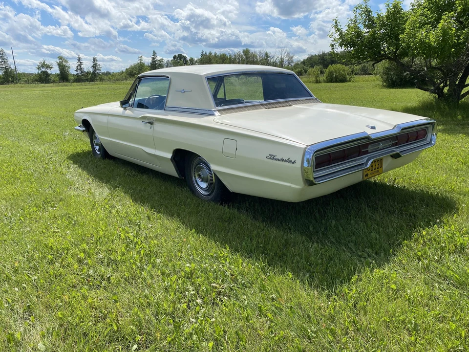 1966 Ford Thunderbird 4th Gen - Image 5 of 31