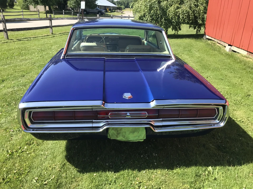 1966 Ford Thunderbird 4th Gen - Image 15 of 31