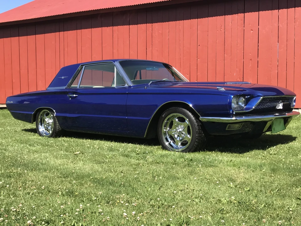 1966 Ford Thunderbird 4th Gen - Image 9 of 31