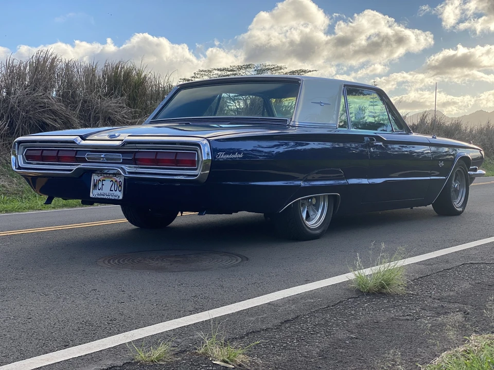 1966 Ford Thunderbird 4th Gen - Image 14 of 31