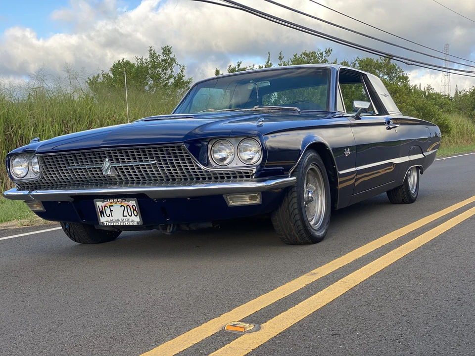 1966 Ford Thunderbird 4th Gen - Image 11 of 31