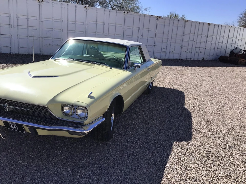 1966 Ford Thunderbird 4th Gen - Image 15 of 31