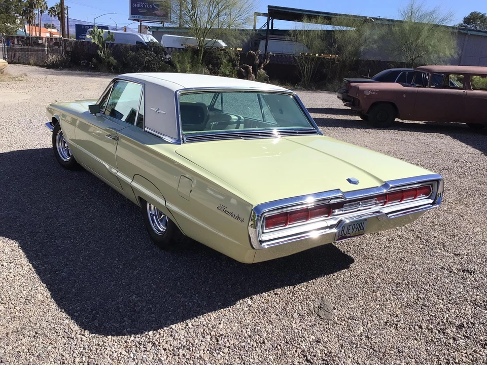 1966 Ford Thunderbird 4th Gen - Image 8 of 31