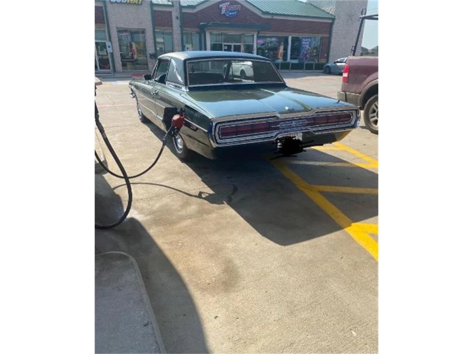 1966 Ford Thunderbird 4th Gen - Image 8 of 10