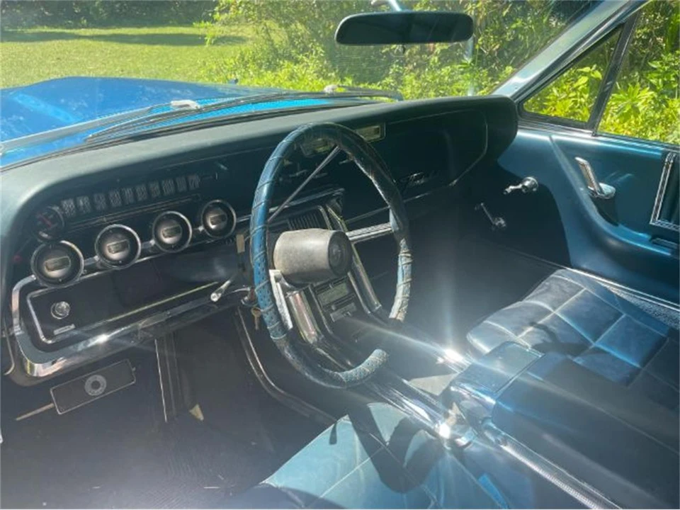 1966 Ford Thunderbird 4th Gen - Image 3 of 8