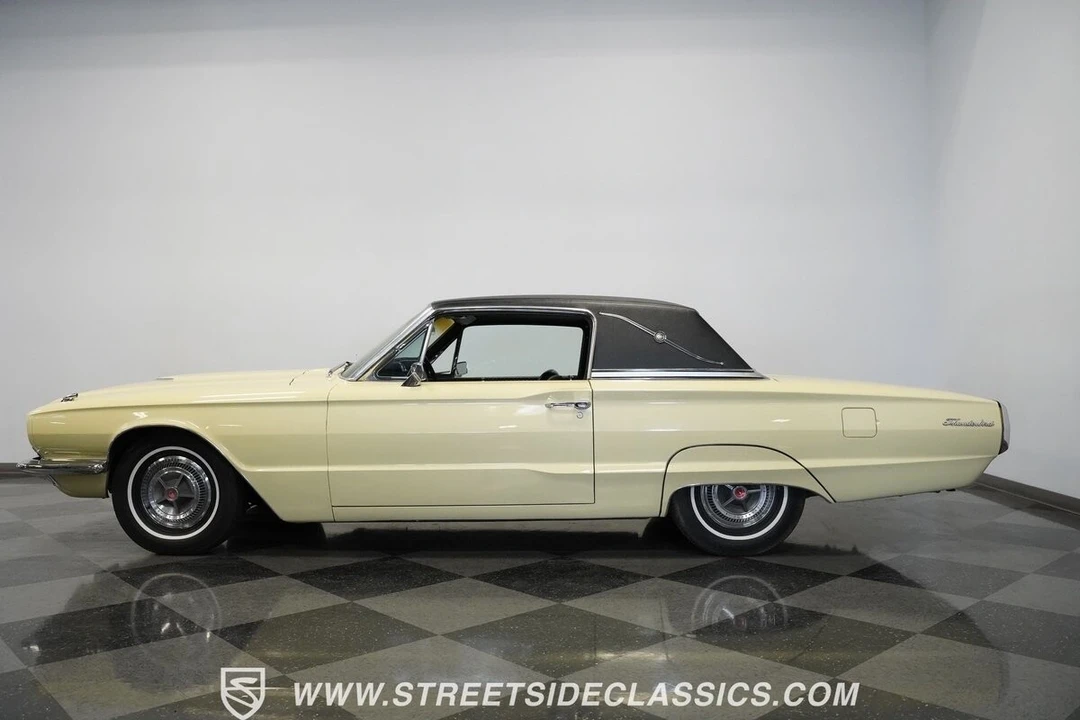 1966 Ford Thunderbird 3rd Gen - Image 3 of 12