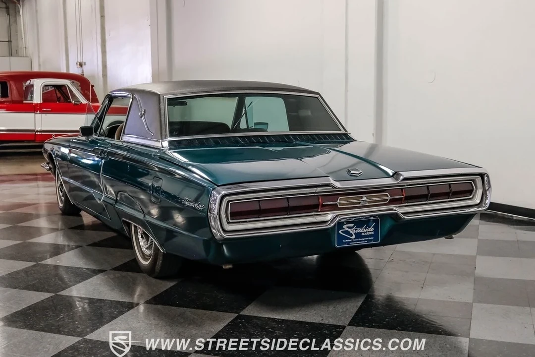 1966 Ford Thunderbird 4th Gen - Image 10 of 21