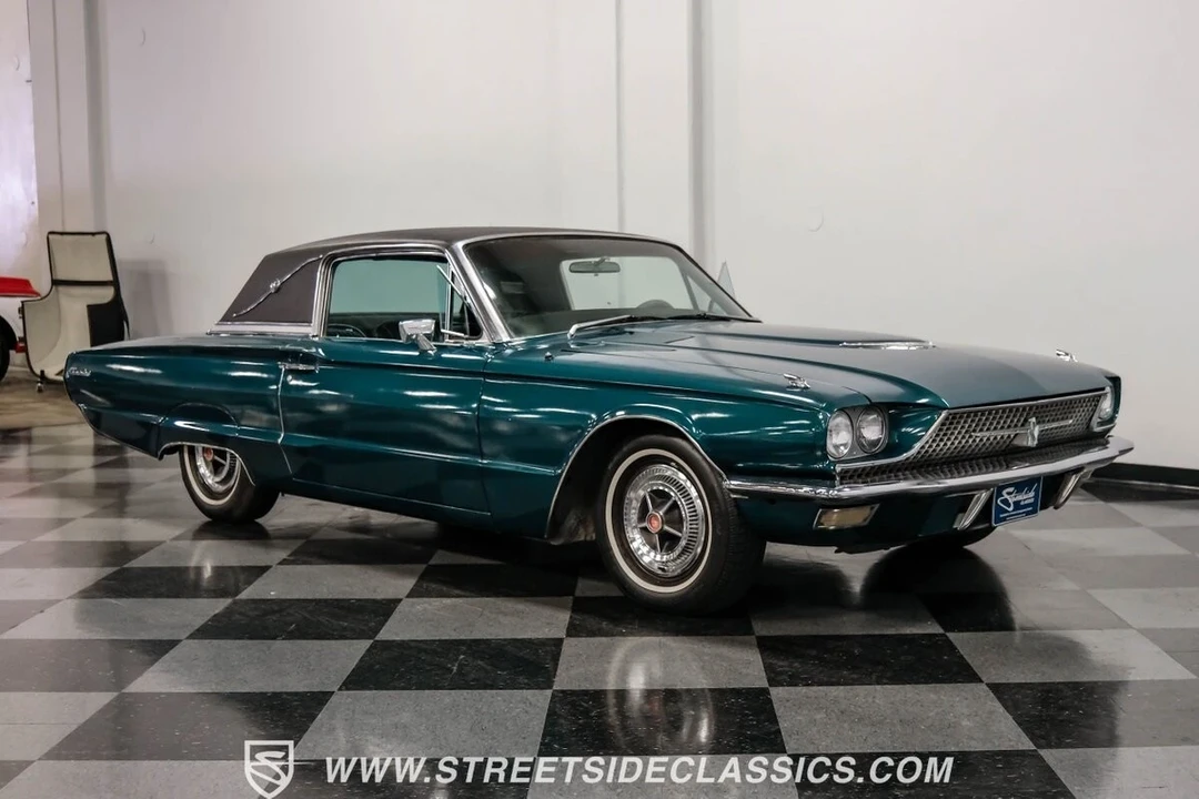 1966 Ford Thunderbird 4th Gen - Image 16 of 21
