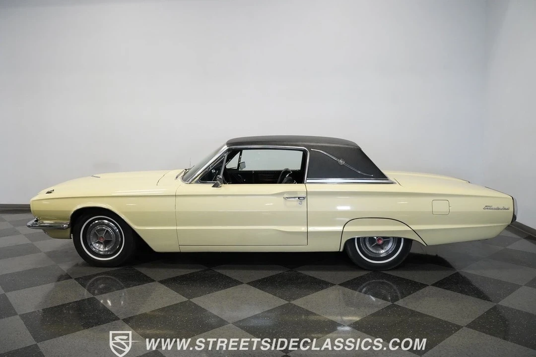 1966 Ford Thunderbird 4th Gen - Image 15 of 21