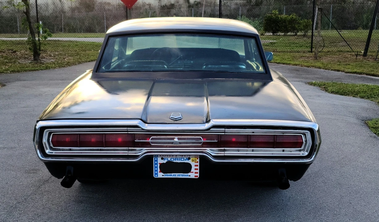 1966 Ford Thunderbird 3rd Gen - Image 5 of 9
