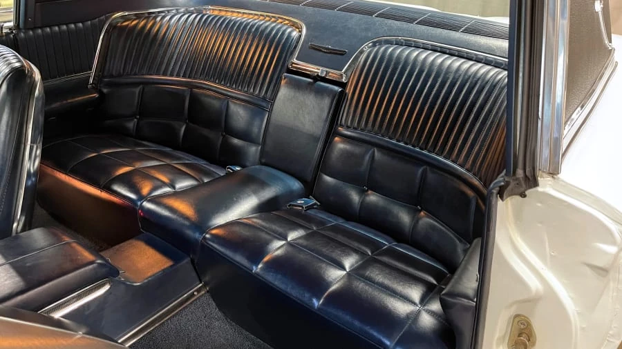 1966 Ford Thunderbird 4th Gen - Image 4 of 10