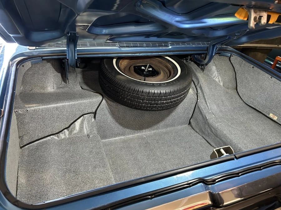 1966 Ford Thunderbird 4th Gen - Image 16 of 18