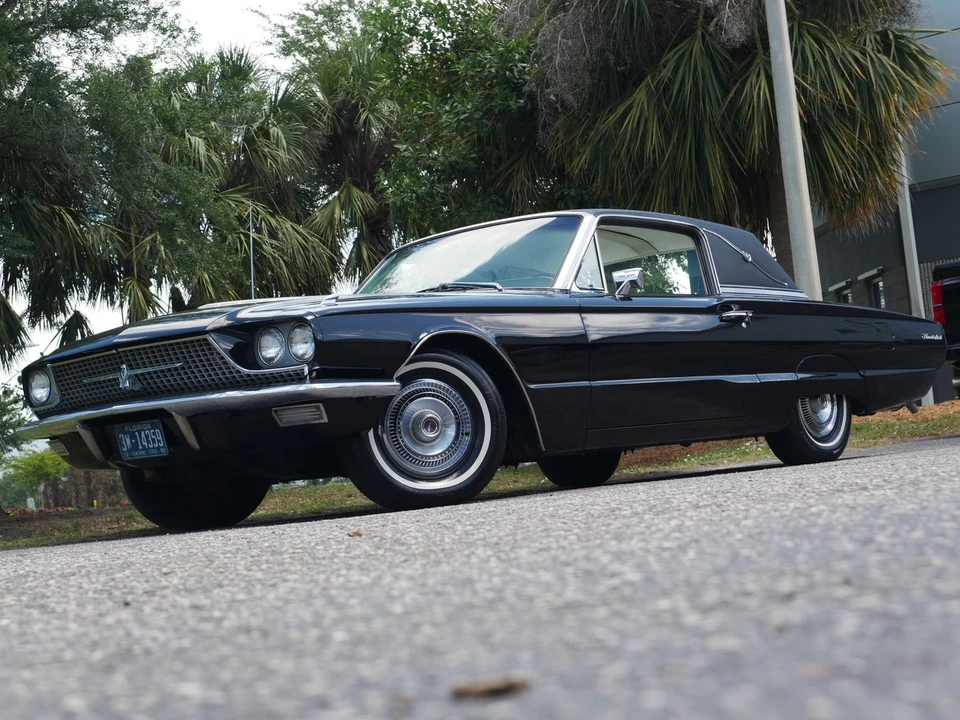 1966 Ford Thunderbird 4th Gen - Image 3 of 24