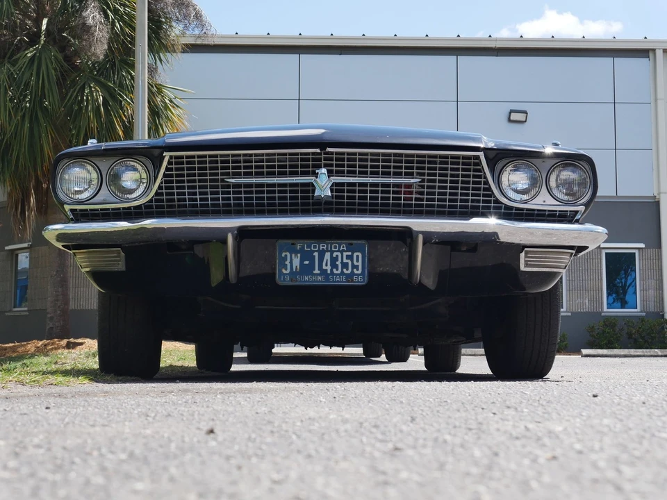 1966 Ford Thunderbird 4th Gen - Image 23 of 24