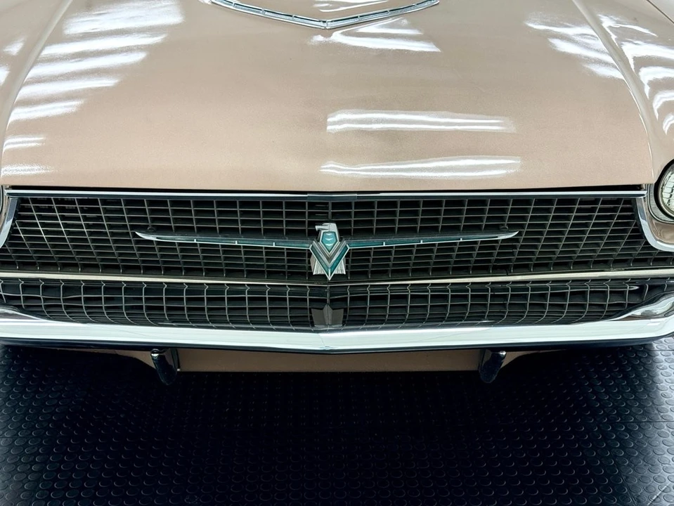 1966 Ford Thunderbird 4th Gen - Image 9 of 21