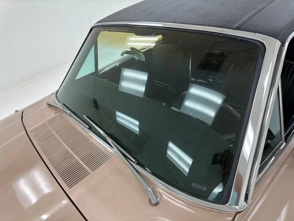 1966 Ford Thunderbird 4th Gen - Image 13 of 21
