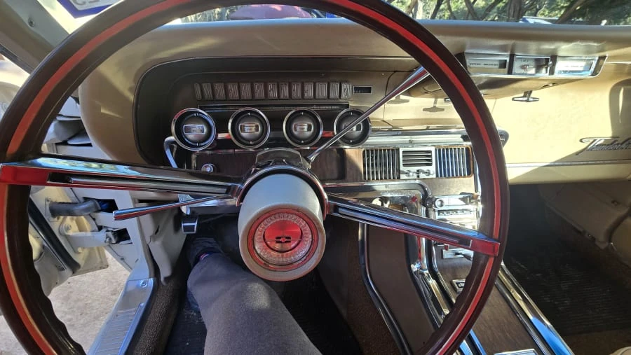 1966 Ford Thunderbird 4th Gen - Image 9 of 16