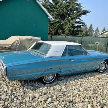 1966 Ford Thunderbird