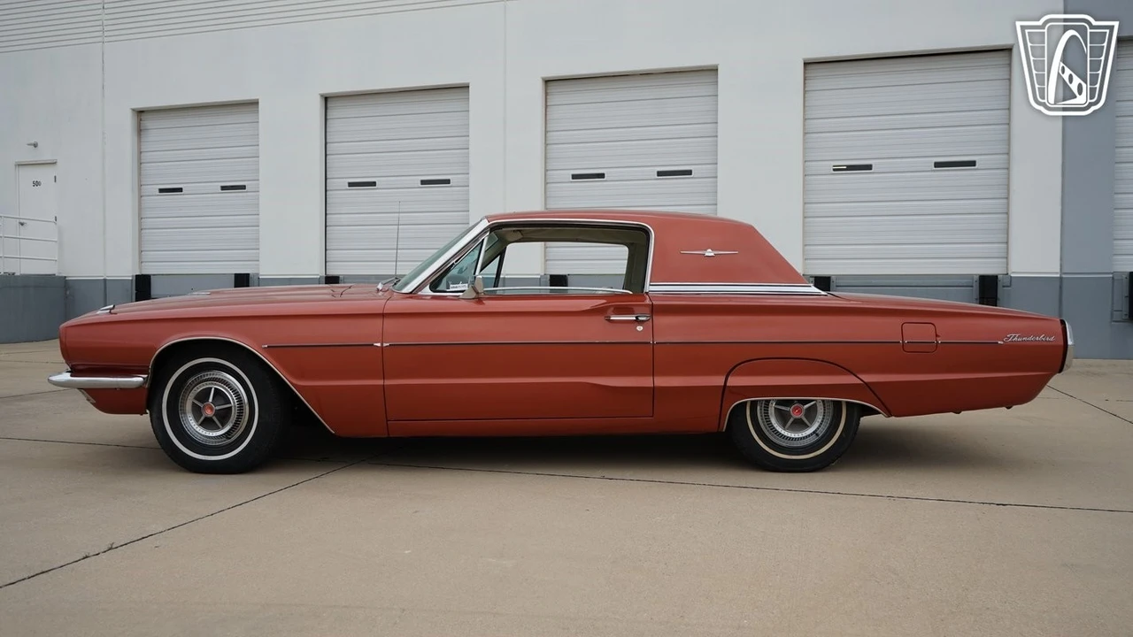 1966 Ford Thunderbird 4th Gen - Image 8 of 21