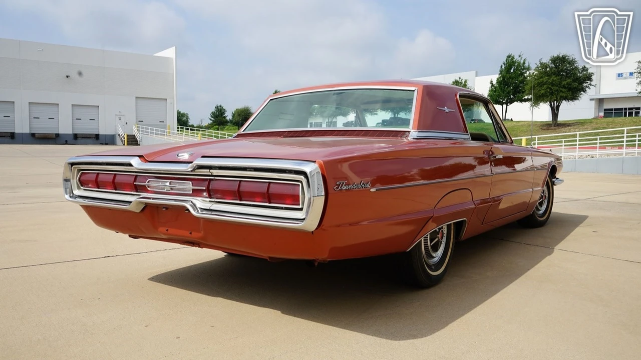 1966 Ford Thunderbird 4th Gen - Image 19 of 21