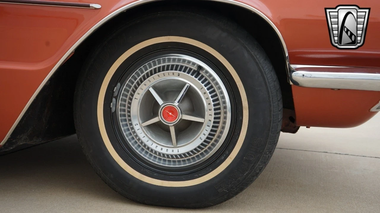 1966 Ford Thunderbird 4th Gen - Image 17 of 21