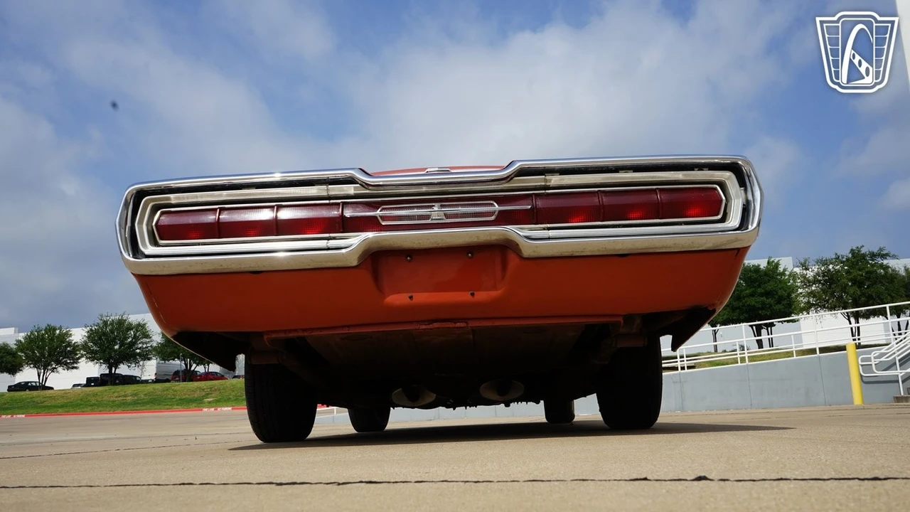 1966 Ford Thunderbird 4th Gen - Image 15 of 21