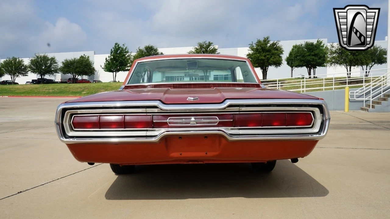 1966 Ford Thunderbird 3rd Gen - Image 5 of 12