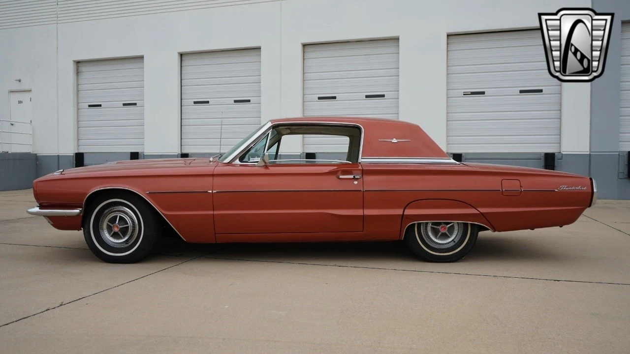 1966 Ford Thunderbird 3rd Gen - Image 4 of 12