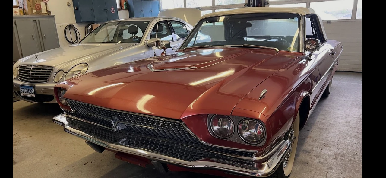 1966 Ford Thunderbird 4th Gen - Image 18 of 31