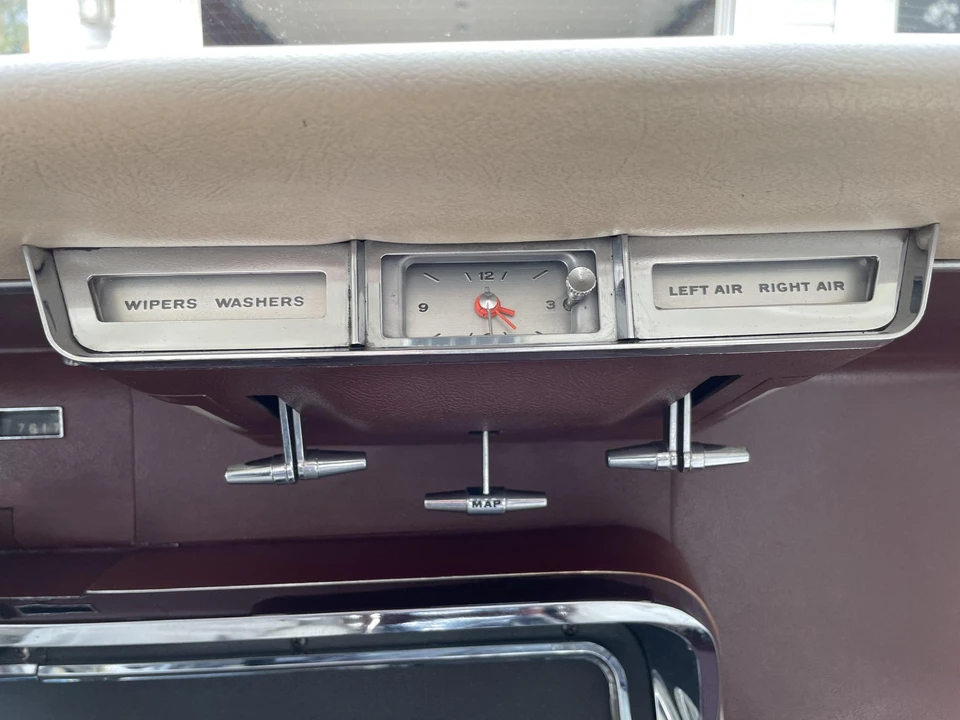 1966 Ford Thunderbird 4th Gen - Image 29 of 31
