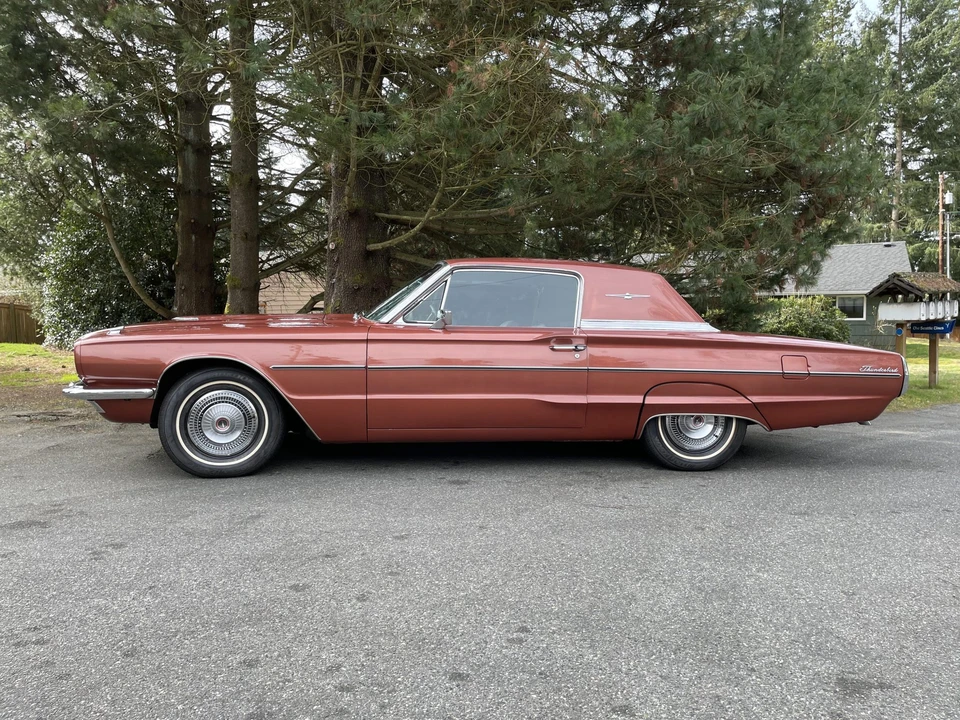 1966 Ford Thunderbird 4th Gen - Image 4 of 31