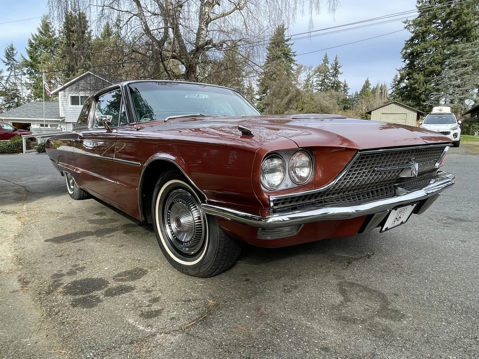 1966 Ford Thunderbird 4th Gen - Image 11 of 31
