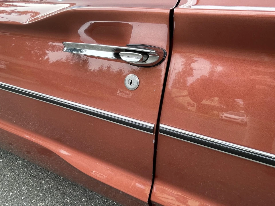 1966 Ford Thunderbird 4th Gen - Image 16 of 31