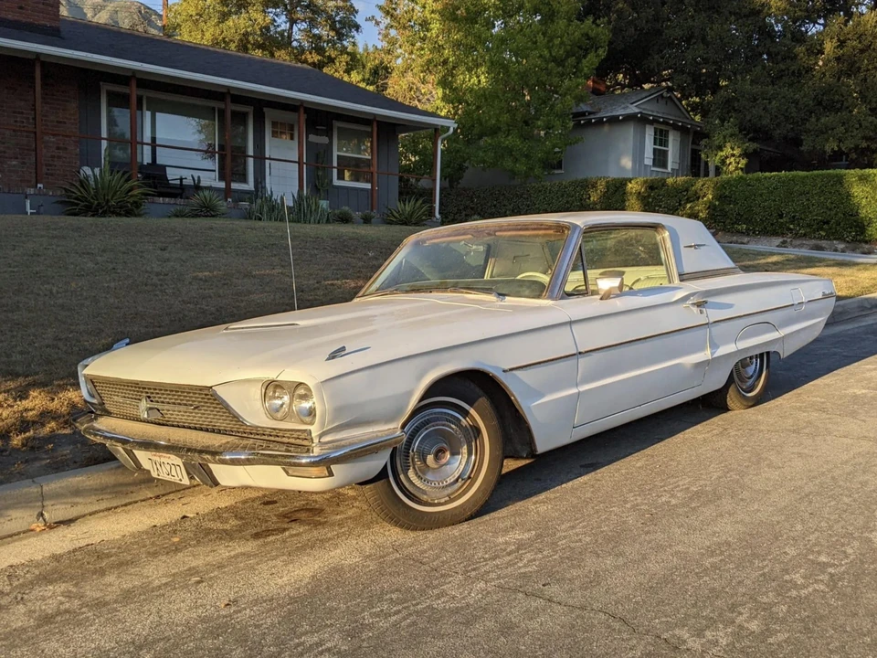 1966 Ford Thunderbird 4th Gen - Image 3 of 31