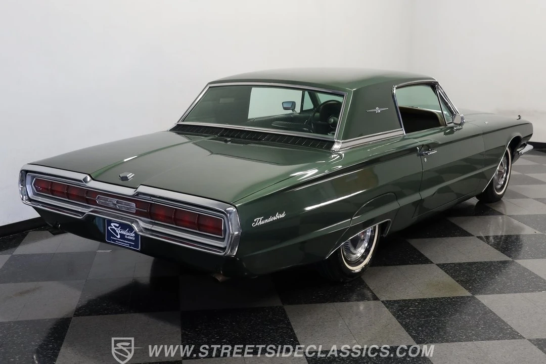 1966 Ford Thunderbird 4th Gen - Image 11 of 12