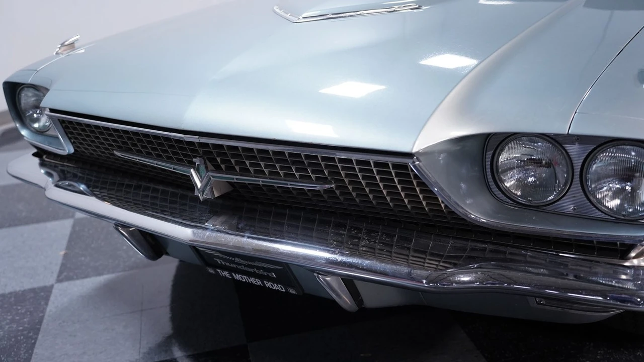 1966 Ford Thunderbird 3rd Gen - Image 17 of 21