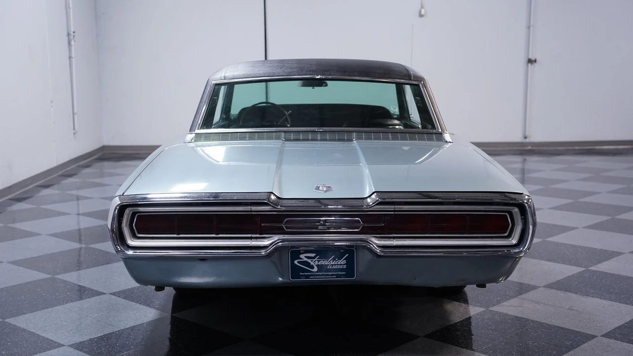 1966 Ford Thunderbird 3rd Gen - Image 9 of 21