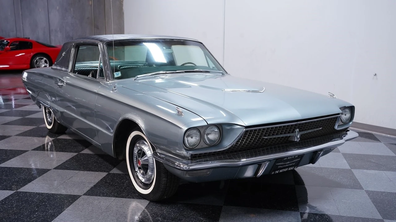 1966 Ford Thunderbird 3rd Gen - Image 15 of 21