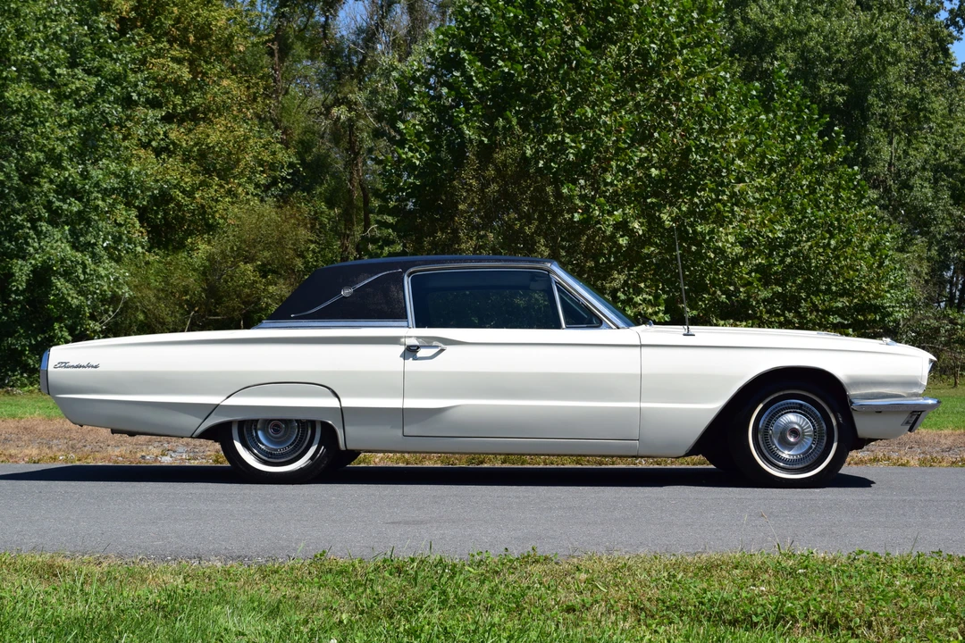 1966 Ford Thunderbird 4th Gen - Image 2 of 31