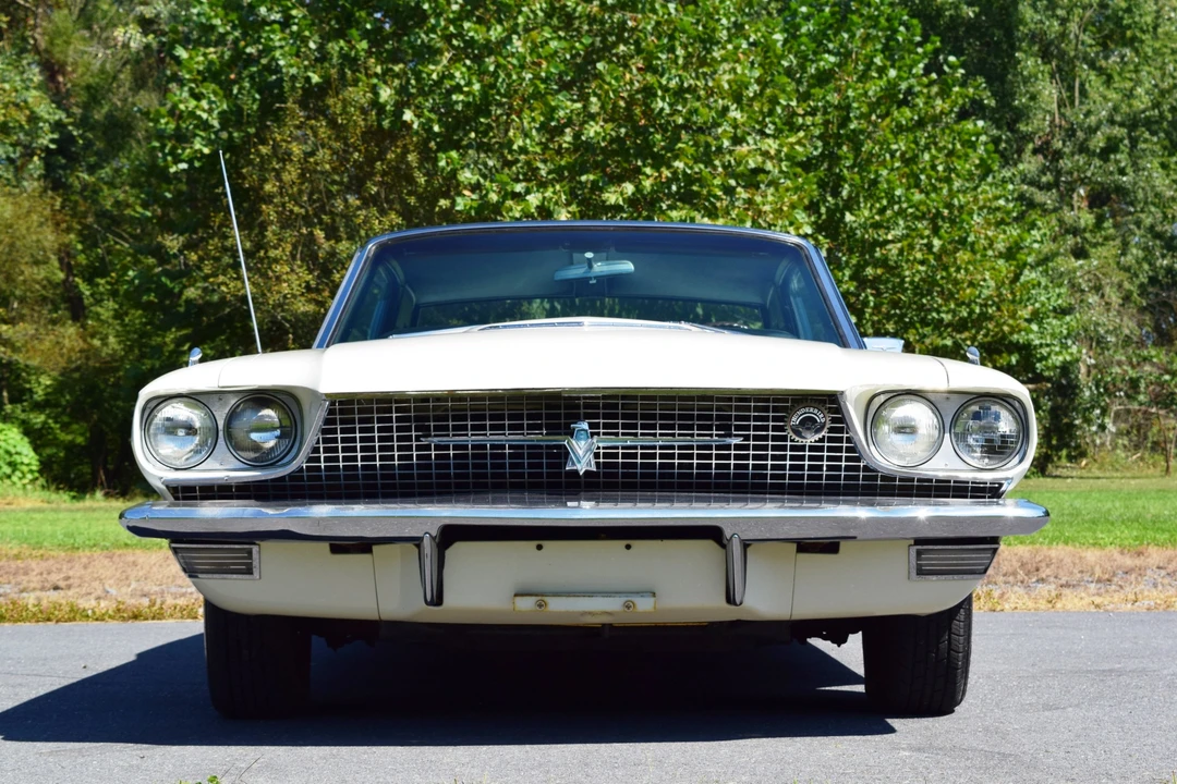 1966 Ford Thunderbird 4th Gen - Image 11 of 31