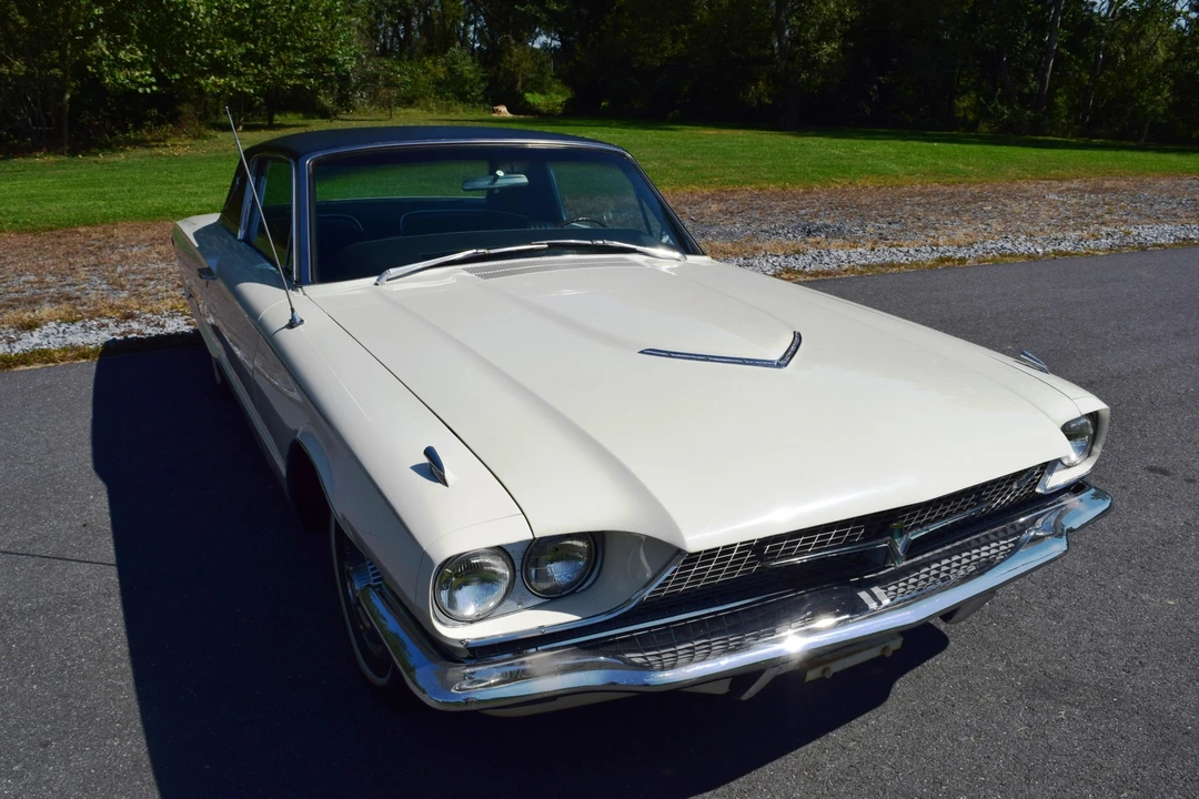 1966 Ford Thunderbird 4th Gen - Image 8 of 31