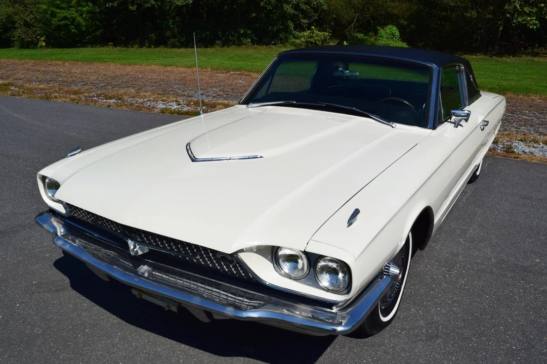 1966 Ford Thunderbird 4th Gen - Image 13 of 31